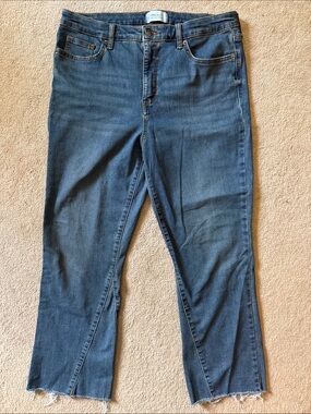 Crown & Ivy high rise flare crop size 12 jeans